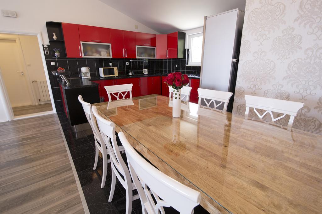 Villa Petra Apartment With Private Pool Makarska Luaran gambar